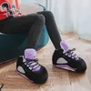 Vinter varma tofflor kvinnor söta hem unisex en storlek sneakers män hus golv bomullskor kvinna EU 35-44 Plush Sliders 210325