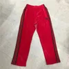 Männer Hosen Rot Samt Awge Nadeln Jogginghose Männer Frauen 1 1 Qualität Schmetterling Stickerei Gestreifte Jogger Track Pant 8MZO OSZO