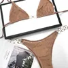 Intimo tessile sexy in rete di pizzo per le donne Bikini con catena a lettera vuota Vacanza al mare Bikini per prendere il sole Fasciatura senza schienale Solido Col3622730