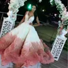 свадебное платье цвета