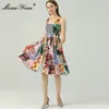 デザイナー夏休みドレス女性のファッションマッチングフラワープリントノースリーブボヘミアパーティーニーレングス210524