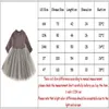 Filles Robe Preppy Style Princesse Robe Plissée Lettres Filles Vêtements Enfants Vêtements avec Fleurs Appliques 0-4Y Q0716