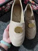 Najwyższej jakości buty swobodne męskie damskie damskie sandały designer letni plażowy kapcie rzymskie buty