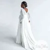 섹시한 V 넥 긴 소매 레이스 드레스 임신 한 여자 캐주얼 섹시한 이브닝 드레스 사진 촬영을위한 흰색 맥시 출산 드레스 AA220309