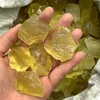 Pietre preziose fortunate di pietra di cristallo giallo naturale irregolare per collane con ciondolo fatte a mano Gioielli di energia di yoga che fanno decorazioni per il giardino di casa