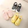 Premiers marcheurs 2021 Bébés Walker Summer Ice Cool Chaussures pour tout-petits Chaussures tricotées à semelles douces et confortables pour bébé bébé baskets chaussure