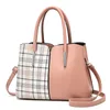 Дизайнерские сумки женские дизайнеры Tote сумки Сумки сцепления Высококачественная сумка для плеча повседневная решетка Tote-мешок с длинным ремешком 8 цветов PU кожаные оптовые продажи