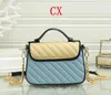 Top Quality Classic PU Couro Crossbody Bag Ouro Corrente de Prata Hot Venda New Women Bolsas Bolsas De Ombro Bolsas De Ombro Mensageiro 21 * 8 * 15cm