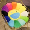 Söt regnbåge Flower Pillow Plushie Face Suower fylld Plush Toy Chair Cushion Hold Pillow Home Decor Girls Gift G12245327483