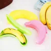 Bottiglie di stoccaggio Barattoli 1PC Banana Trip Scatola da viaggio all'aperto Custodia carina Protettore Contenitore Portafrutta per il pranzo