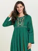 9018威厳と快適なアラブ大レディースドレス緑のファッション刺繍イスラム教徒のスイングスカート