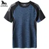 T-shirt Män m-6xl 7xl 8xl Ny splicing Snabb torr Kortärmad T-shirts Mens Running Top Stretch Fitness Kläder Casual T Shirt Y0322