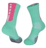 Ergonomisk design minskar bågens tryck Tjockar Anti Collision Sock Ends Match Non Slip Handduk Knä Utomhus Running Mäns Basket Sport Middle Tube Korta Strumpor