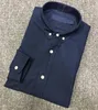 Wysokiej jakości koszule męskie Top mały haft haftowy bluzka długie rękaw stałe kolor Slim Fit Casual Business Clothing Koszula