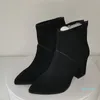 Botas Mulheres Tornozelo De Couro Genuíno Plus Size 22-26.5 Cm Vaca Camurça apontou salto alto zíper preto 2 cores