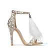 Focus Bride Sandalias de boda Zapatos de vestir Perlas Strass Viola Gamuza blanca Hot Fix Crystal Adornado Tacones altos Bombas con borlas de plumas