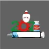 2021 Décoration de Noël Une famille Nom manuscrit Masque Snowman Diy Family Tree Arbre Pendentif Accessoires Corde Résine En gros