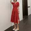 Femmes rouge coeur imprimé col claudine perle bouton manches courtes ajusté et évasé en mousseline de soie longueur au genou robe élégante D1044 210514