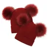 Hiver Parent-enfant tricoté pompon chapeau chaud Double boule de cheveux casquette dames crâne bonnet solide femme casquettes d'extérieur