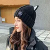 Yqyxcy Women's Hat Winter Beanie Velvet Tjock Varmtecknad Katt Öronskydd Stickade Cap Hattar för Girl Bonnet Femme 211119