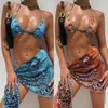 Nouveau Bikini 2021 maillots de bain femmes 3 pièces Bikini ensemble avec maillot de bain imprimé léopard brésilien Biquini licou maillot de bain Y0820