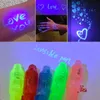 Surligneurs 4 pcs/lot Creative Magic UV Light Blanc Recharge Stylo À Encre Invisible Couleur Aléatoire Pour Enfants Fournitures Scolaires