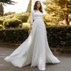 Sexiga strandbröllopsklänningar 2022 Modest Satin Chiffon Longe ärmar Enkla spetsar Boho Bridal -klänning Vestido de Noiva7606335