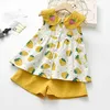 Girls' Suit Summer Baby Fashion Doll Collar Strawberry Print Sleeveless Top Children's Shorts Two-piece 210515