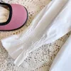 Chemise blanche à manches longues de printemps Vêtements pour enfants Vêtements pour filles Blouses Vêtements d'école Tops pour 210528