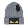 Designer clássico chapéus de malha sem borda homens mulheres inverno beanie pouco moda carta quente casual bola ao ar livre atacado 4341071