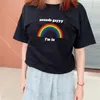 Fashionshow-JF Dźwięki Gayyy Jestem w Rainbow Letter Drukowane T Shirt Mężczyzna Kobiety Krótki Rękaw Lesbijski wesoły LGBT Dumni Tee Topy 210720