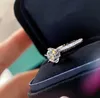 S925 Silber Punk Charm Band Ring mit einem großen Diamanten und kleiner Größe funkeln für Frauen Hochzeit Engagement Schmuck Geschenk Have Stempel PS8902