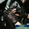 Été dames courtes dentelle demi doigt dentelle crosse solaire des gants de décoration de mariage de mariage sans doigts