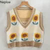 NEPLOE Kobieta Odzież Swetry Kamizelka V-Neck Bez Rękawów Szydełek Kwiatowy Dzianiny Swetry Waistcoat Luźne Krótkie Tank Topy Femme 210422