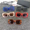 WHO CUTIE 2021 Vintage Blue Square Sunglasses Oversizes Men Men Mężczyznę Marki Projekt Grube Ramka Słońce Słoneczne Okulary Kobieta S2598669306