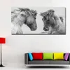 Wall Art Canvas Animal Painting in bianco e nero che corre immagine di cavallo Home Decor per soggiorno senza cornice