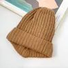 Шапочка/кепки черепа 2022 Женская шапочка теплое осенние женщины вязаная манжетка для девочек шляпы зимнего черепа