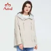 Astrid Primavera Fashion Curto Trench Coat Capuz Alta Qualidade Urbana Outwear Tendência Loose Fina Casaco ZS-3088 210812