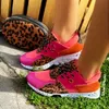 2021 Nowe Kobiety Przypadkowe Buty Oddychające Damskie Trampki Lampart Drukuj Faux Fur Sneakers Lace-Up Platformy Buty sportowe Kobiety