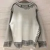 雑誌のカジュアルな緩いセーターのための女性印刷Vネック長袖プラスサイズのエレガントなカーディガン女性ファッション服スタイル210918