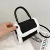 Çapraz Vücut Kürklü Çanta Kadınlar Için Crossbody Çanta Kış Moda Peluş Deri Zincir Omuz Messenger Kadın Lüks Çanta