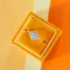 2021 Modny Kryształ Cyrkon Projektowanie Zaręczynowe Pierścionki Dla Kobiet Kobiet Wedding Jewelry Akcesoria Prezent Kobiety Przyjaźń Pierścienie