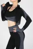 Kvinnor Tracksuits Yoga Tre-Piece Suit High Waist Running Shorts Färg Matchande Stark Stretch Nylon Långbyxor Bra Set Lady Fitness Seamless Hip-Lifting Leggings