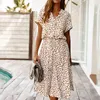 Seksowny Lampart Drukuj Letnia Sukienka Kobiety Koszulki V-Neck Sleeve Casual Kobiet Midi A-Line Bohemian Panie Plaża 210508