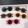 lunettes de soleil rondes pour enfants