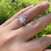 Choucong Märke Toppsäljande Vigselringar Lyxiga smycken Äkta 925 Sterling Silver Emerlad Cut CZ Diamond Party Ädelstenar Kvinnor Förlovningsband Bröllopsring Set Gåva