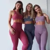Fitnwomen Yoga Set Siłownia 2-częściowe biustonosze + Seamlgggggs Push Up Spodnie Ćwiczenie Wyściełane Trening Running Suit Sportswear Athletic X0629