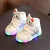 Taille 21-30 enfant en bas âge bébé rétro-éclairage crochet boucle lumière LED chaussures baskets lumineuses pour filles brillant chaussures décontractées enfants baskets 210326