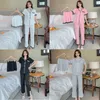 Лето 3 шт. Pajama набор женщин корейские твердые тонкие пижамы наборы женские с коротким рукавом + шорты + брюки повседневная женская домашняя одежда X0526