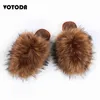 Nouveau Faux Fourrure De Renard Pantoufles Femmes Furry Chaud Tongs Fullfy Fourrure De Raton Laveur Diapositives Plat Confortable Maison Chaussures Plus La Taille Couple H1122